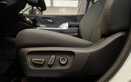 Toyota RAV4, 2026 год, 4 450 000 рублей, 33 фотография