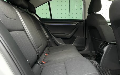 Skoda Octavia, 2020 год, 2 400 000 рублей, 13 фотография