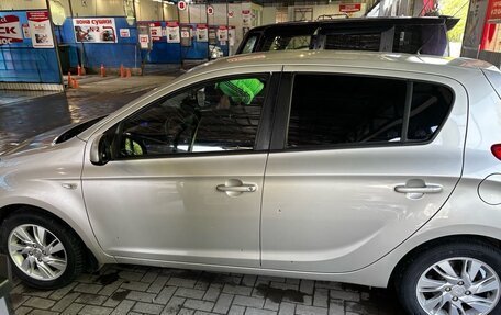Hyundai i20 IB рестайлинг, 2010 год, 630 000 рублей, 13 фотография