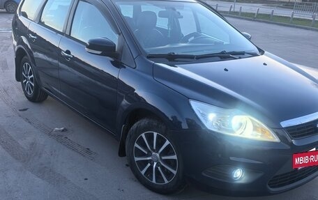 Ford Focus II рестайлинг, 2010 год, 600 000 рублей, 21 фотография