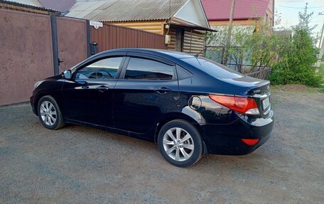 Hyundai Solaris II рестайлинг, 2012 год, 670 000 рублей, 13 фотография