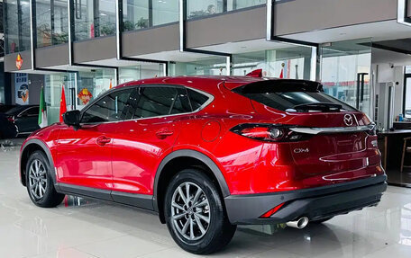 Mazda CX-4, 2022 год, 2 035 000 рублей, 6 фотография