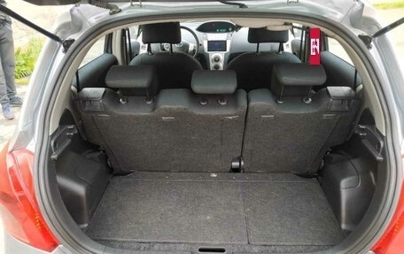 Toyota Yaris III рестайлинг, 2008 год, 605 000 рублей, 16 фотография