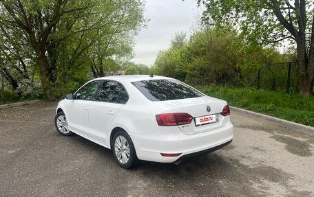 Volkswagen Jetta VI, 2014 год, 950 000 рублей, 3 фотография