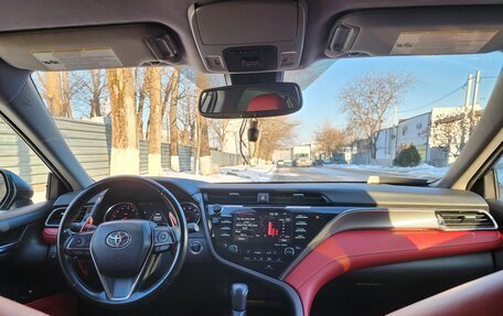 Toyota Camry, 2018 год, 1 390 000 рублей, 16 фотография