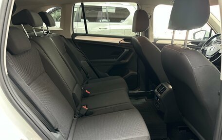 Volkswagen Tiguan II, 2019 год, 2 650 000 рублей, 26 фотография