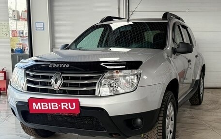 Renault Duster I рестайлинг, 2015 год, 1 049 000 рублей, 2 фотография