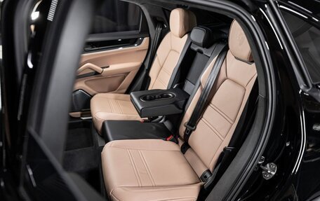 Porsche Cayenne III, 2025 год, 21 141 000 рублей, 4 фотография