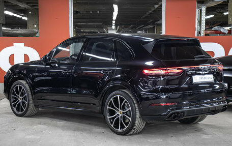 Porsche Cayenne III, 2021 год, 9 998 000 рублей, 7 фотография