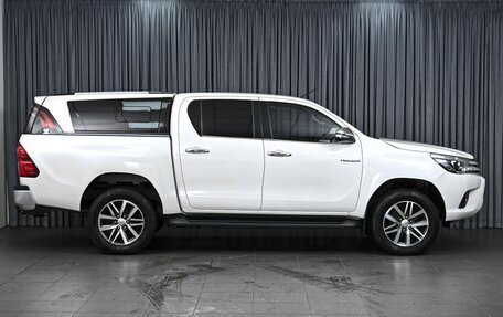 Toyota Hilux VIII, 2016 год, 2 889 000 рублей, 5 фотография