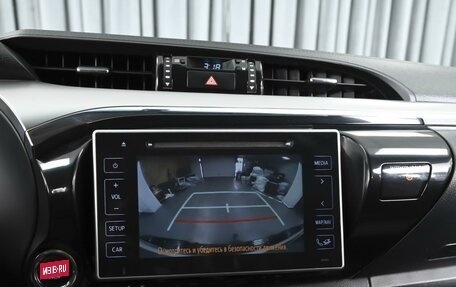 Toyota Hilux VIII, 2016 год, 2 889 000 рублей, 15 фотография