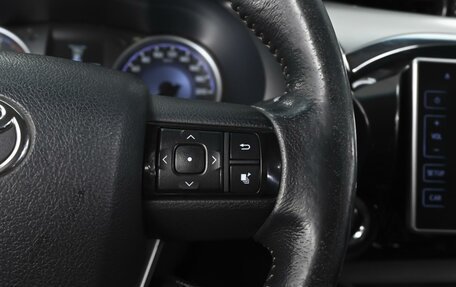 Toyota Hilux VIII, 2016 год, 2 889 000 рублей, 20 фотография