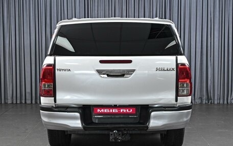 Toyota Hilux VIII, 2016 год, 2 889 000 рублей, 4 фотография