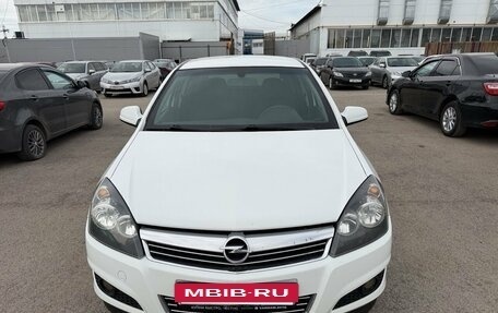 Opel Astra H, 2013 год, 645 000 рублей, 3 фотография