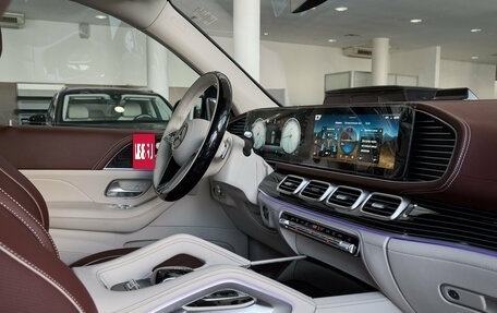 Mercedes-Benz Maybach GLS I, 2026 год, 28 000 000 рублей, 9 фотография