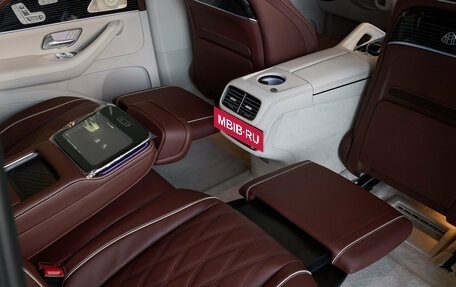 Mercedes-Benz Maybach GLS I, 2026 год, 28 000 000 рублей, 14 фотография