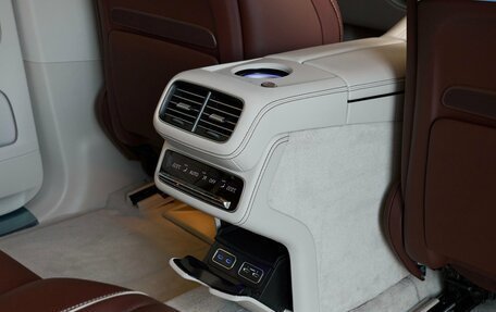 Mercedes-Benz Maybach GLS I, 2026 год, 28 000 000 рублей, 25 фотография