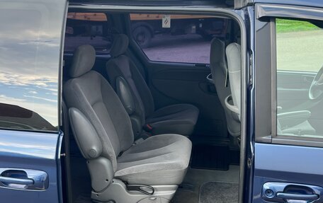 Dodge Caravan IV, 2004 год, 650 000 рублей, 3 фотография