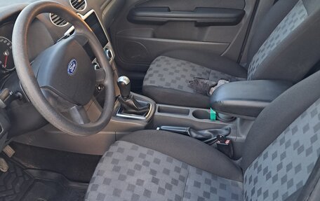 Ford Focus II рестайлинг, 2005 год, 390 000 рублей, 8 фотография