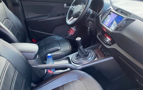 KIA Sportage III, 2010 год, 1 000 000 рублей, 17 фотография