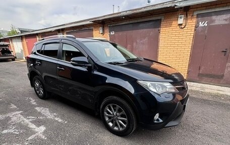Toyota RAV4, 2015 год, 1 950 000 рублей, 16 фотография