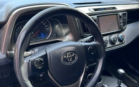 Toyota RAV4, 2015 год, 1 950 000 рублей, 21 фотография