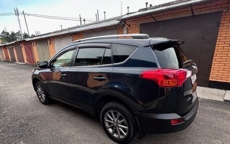 Toyota RAV4, 2015 год, 1 950 000 рублей, 18 фотография