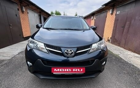 Toyota RAV4, 2015 год, 1 950 000 рублей, 20 фотография