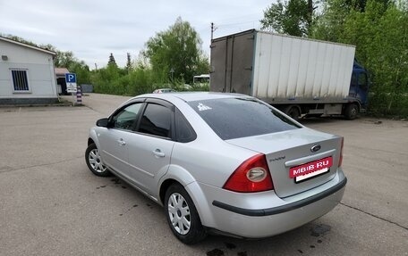 Ford Focus II рестайлинг, 2005 год, 360 000 рублей, 3 фотография