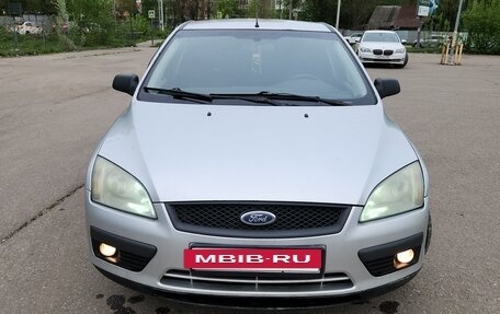 Ford Focus II рестайлинг, 2005 год, 360 000 рублей, 2 фотография