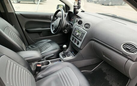 Ford Focus II рестайлинг, 2005 год, 360 000 рублей, 21 фотография