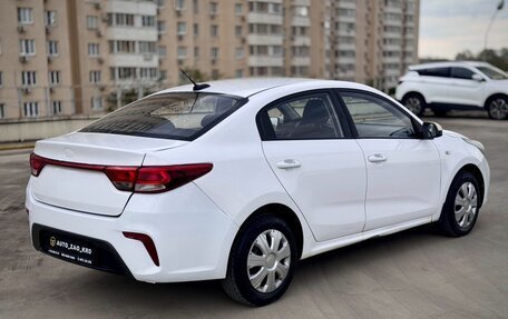 KIA Rio IV, 2019 год, 780 000 рублей, 3 фотография