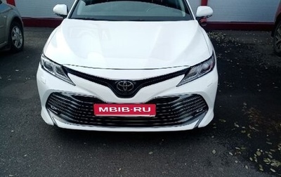 Toyota Camry, 2019 год, 2 150 000 рублей, 1 фотография