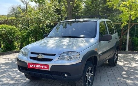 Chevrolet Niva I рестайлинг, 2010 год, 485 000 рублей, 1 фотография