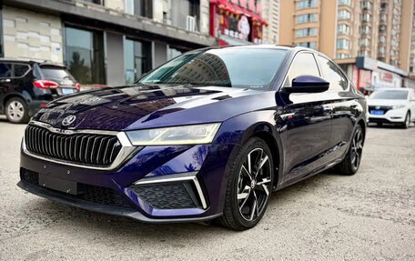 Skoda Octavia IV, 2022 год, 1 780 000 рублей, 1 фотография