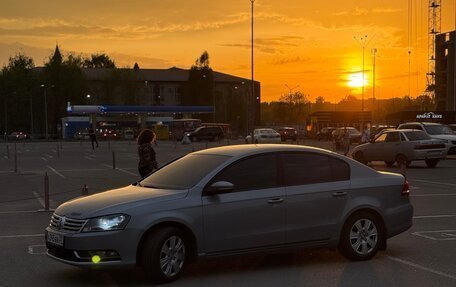 Volkswagen Passat B7, 2012 год, 970 000 рублей, 8 фотография