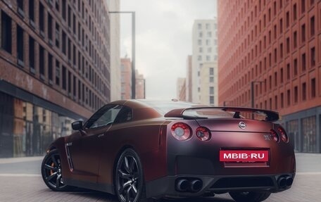 Nissan GT-R, 2008 год, 5 950 000 рублей, 8 фотография