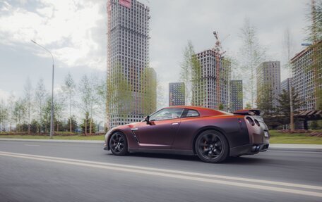 Nissan GT-R, 2008 год, 5 950 000 рублей, 15 фотография