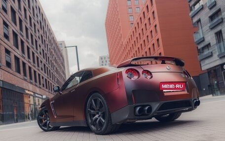 Nissan GT-R, 2008 год, 5 950 000 рублей, 9 фотография