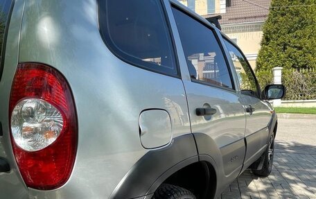 Chevrolet Niva I рестайлинг, 2010 год, 485 000 рублей, 17 фотография