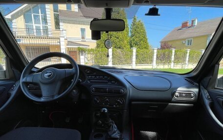 Chevrolet Niva I рестайлинг, 2010 год, 485 000 рублей, 24 фотография