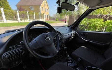 Chevrolet Niva I рестайлинг, 2010 год, 485 000 рублей, 26 фотография