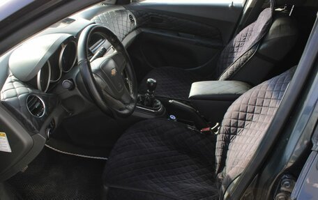 Chevrolet Cruze II, 2010 год, 720 000 рублей, 18 фотография