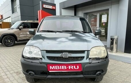 Chevrolet Niva I рестайлинг, 2013 год, 329 680 рублей, 2 фотография