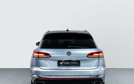Volkswagen Touareg III, 2018 год, 4 742 000 рублей, 5 фотография