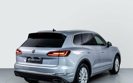Volkswagen Touareg III, 2018 год, 4 742 000 рублей, 4 фотография