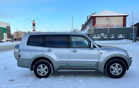 Mitsubishi Pajero III рестайлинг, 2001 год, 795 000 рублей, 3 фотография