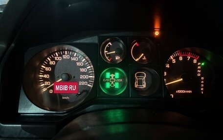 Mitsubishi Pajero III рестайлинг, 2001 год, 795 000 рублей, 13 фотография