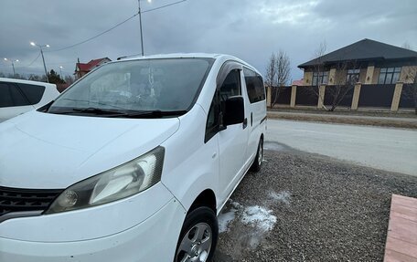 Nissan NV200, 2011 год, 1 100 000 рублей, 3 фотография