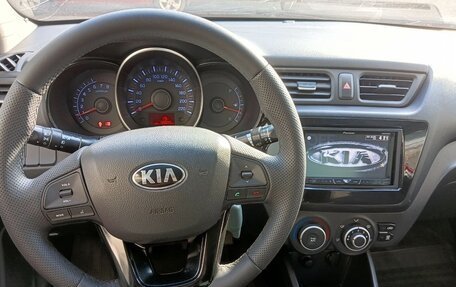 KIA Rio III рестайлинг, 2013 год, 750 000 рублей, 6 фотография